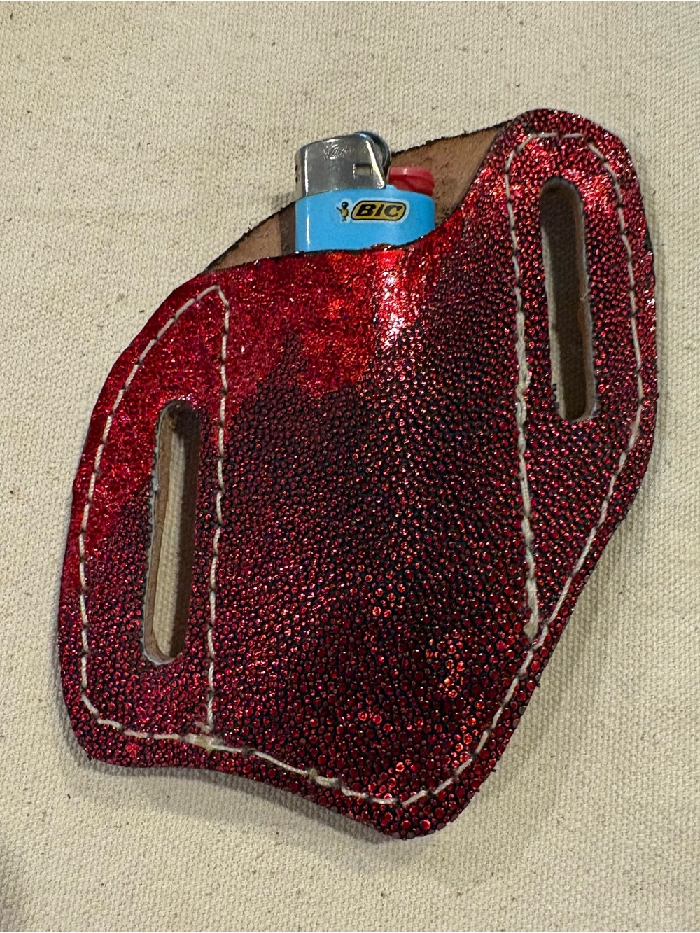 Red Stingray Belt Slide Holster for pocket folding knife - Picture 3 of 3